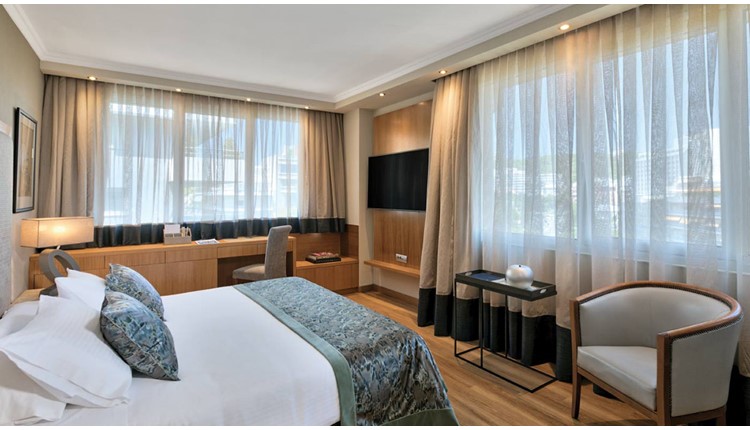 Divani Caravel Hotel, Афины